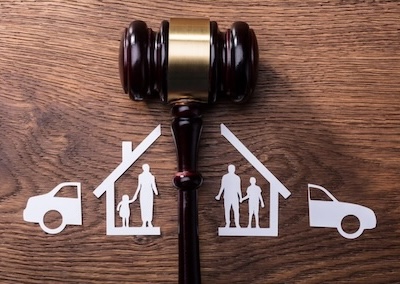 What is the divorce law in Australia? How are assets split? (2026)
